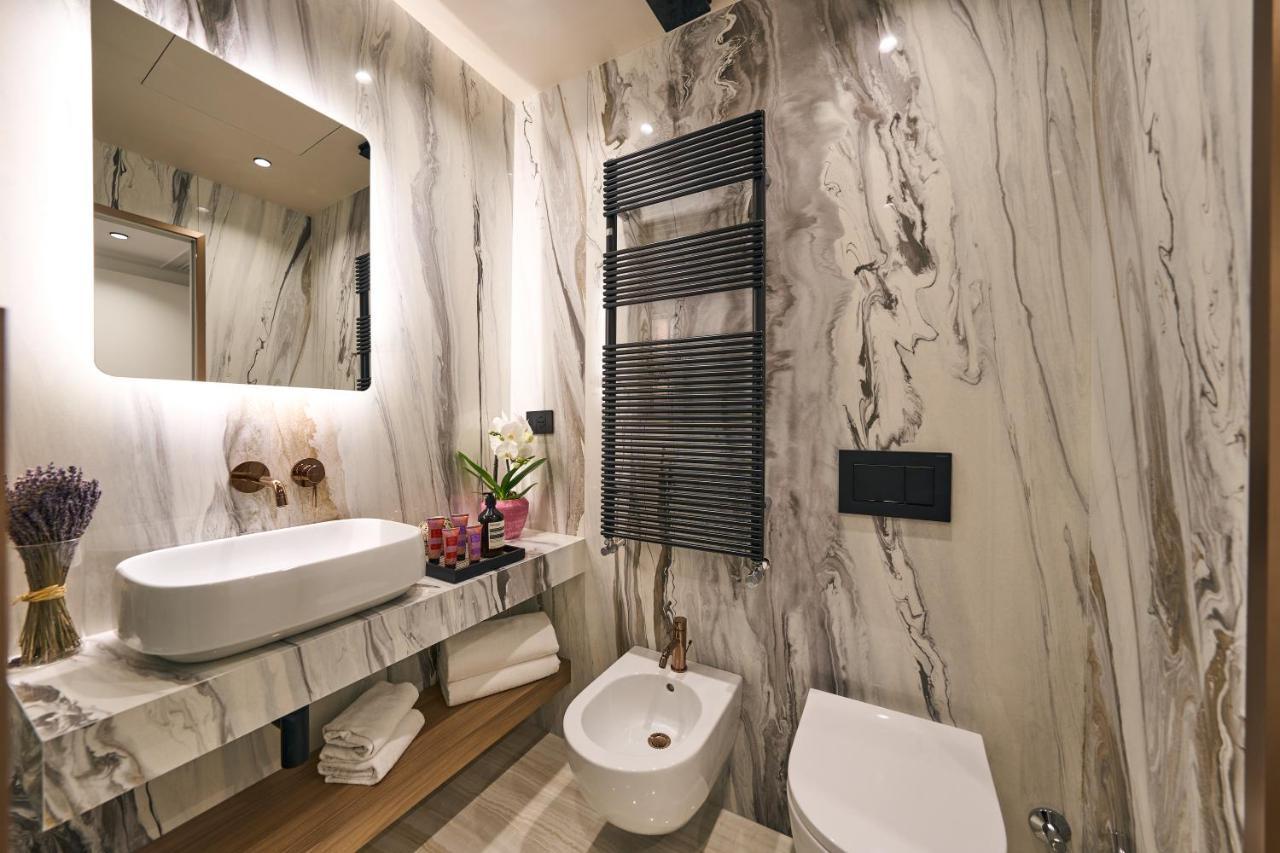 Luxury & Central Apartment Milan Luaran gambar