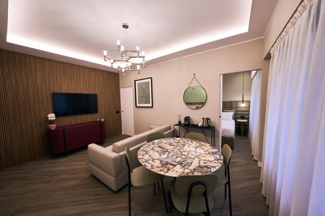 Luxury & Central Apartment Milan Luaran gambar